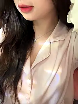 Snapshot of Nana_kute20 chatting on 09/28/25, 02:28 Nana kute20 online show from 09/28/25, 02:28