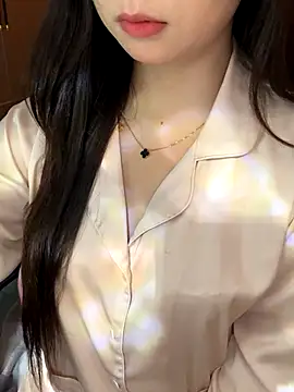 Snapshot of Nana_kute20 chatting on 11/04/25, 04:22 Nana kute20 online show from 11/04/25, 04:22