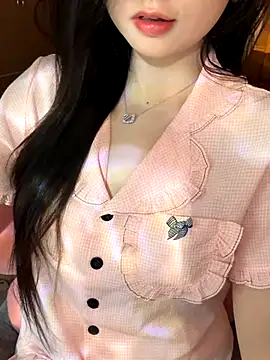 Snapshot of Nana_kute20 chatting on 11/30/25, 05:50 Nana kute20 online show from 11/30/25, 05:50