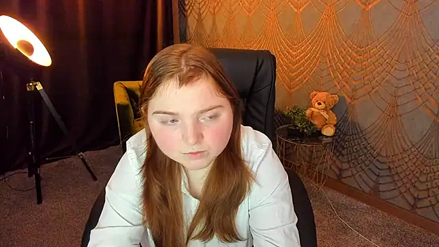 Snapshot of KattyRose8 chatting on 06/17/26, 05:58 KattyRose8 online show from 06/17/26, 05:58