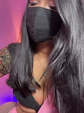 Snapshot of Neha18 chatting on 07/15/26, 12:21 Neha18 online show from 07/15/26, 12:21