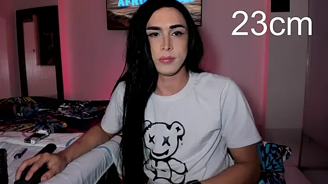 Snapshot of angelgoald1 chatting on 11/07/25, 01:05 angelgoald1 online show from 11/07/25, 01:05