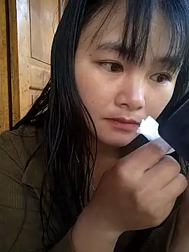 Snapshot of Chaotam1 chatting on 10/05/25, 01:15 Chaotam1 online show from 10/05/25, 01:15