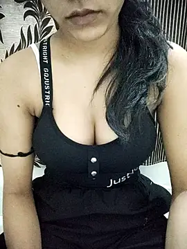 Snapshot of Nikita-Singh88 chatting on 11/13/25, 02:54 Nikita-Singh88 online show from 11/13/25, 02:54