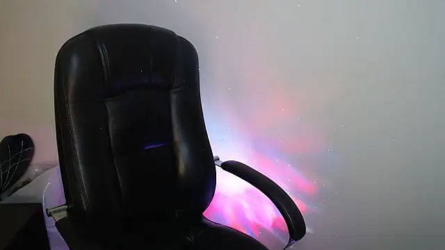 BonnieX  online show from 05/27/26, 12:57