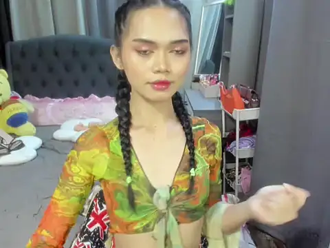 yunxieesweetgurl online show from 11/12/25, 03:45