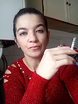 Snapshot of alinaalinutzq chatting on 11/27/25, 11:23 alinaalinutzq online show from 11/27/25, 11:23