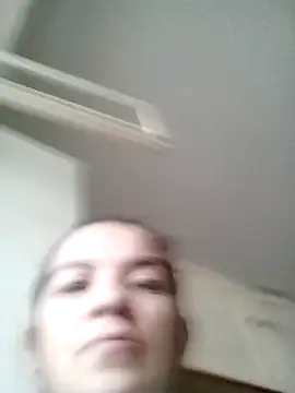 Snapshot of alinaalinutzq chatting on 12/02/25, 07:03 alinaalinutzq online show from 12/02/25, 07:03