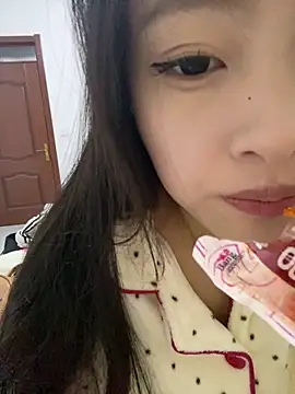 MengMeng0515 online show from 12/14/25, 11:59