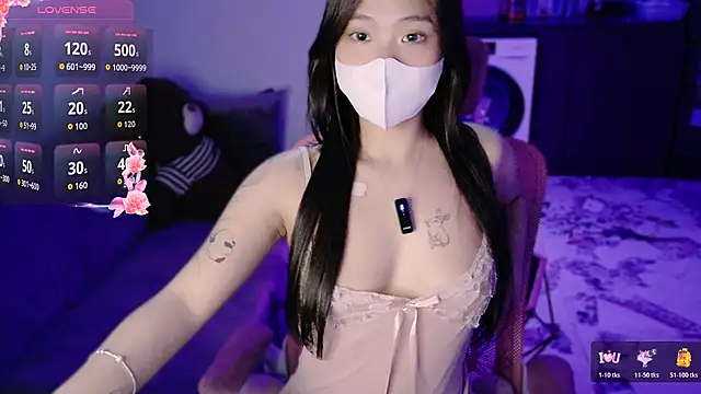 Phuong Bee online show from 05/28/26, 02:36