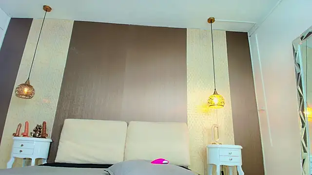 Tiifany Baker online show from 01/17/26, 07:50