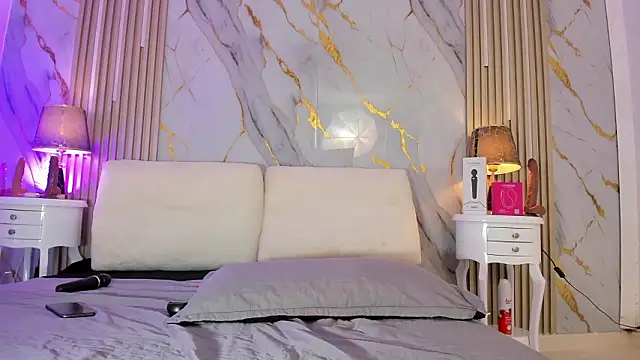 Tiifany Baker online show from 03/09/26, 08:02