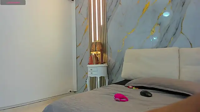 Tiifany Baker online show from 03/20/26, 08:03