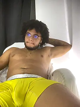 tommyy love online show from 09/13/25, 05:29