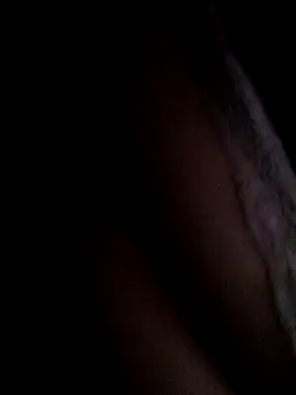 Snapshot of Uzhili chatting on 11/01/25, 01:51 Uzhili online show from 11/01/25, 01:51