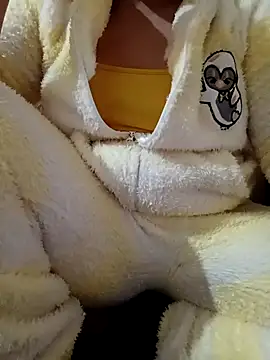 Mroma89six online show from 01/11/26, 05:51