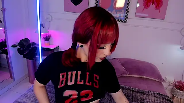 Zoe Lynch  online show from 02/09/26, 11:36