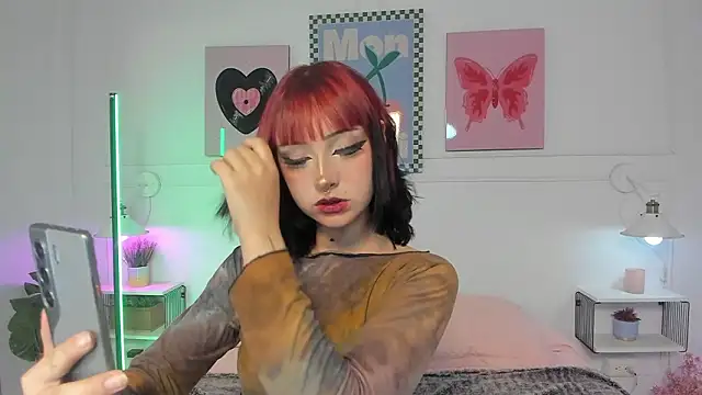 Zoe Lynch  online show from 02/27/26, 11:32