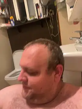 Snapshot of ArturoElPeque chatting on 09/26/25, 08:46 ArturoElPeque online show from 09/26/25, 08:46