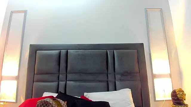 kathysmith19 online show from 09/21/25, 11:12