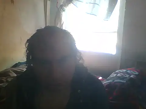 Snapshot of nenade14 chatting on 10/26/25, 06:47 nenade14 online show from 10/26/25, 06:47