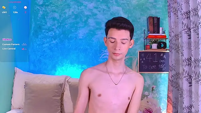 Snapshot of VicenteFerrer chatting on 09/13/25, 03:12 VicenteFerrer online show from 09/13/25, 03:12