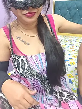 Queen Nightt online show from 09/08/25, 04:39