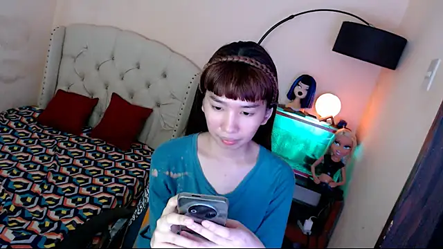 ShantalFoxxy  online show from 11/05/25, 03:39