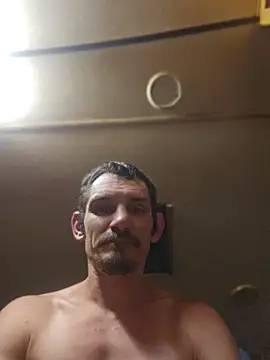 mike42088 online show from 07/11/26, 02:47