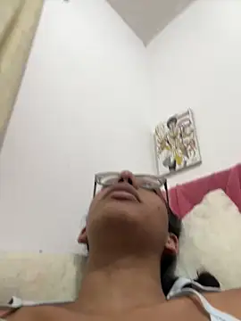 lilycurly online show from 03/11/26, 01:55