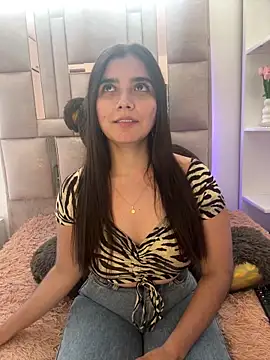 salomecute21 online show from 09/24/25, 01:47