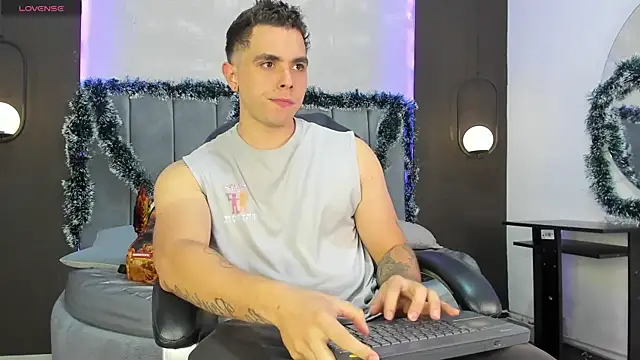 Liam walk  online show from 11/21/25, 10:30