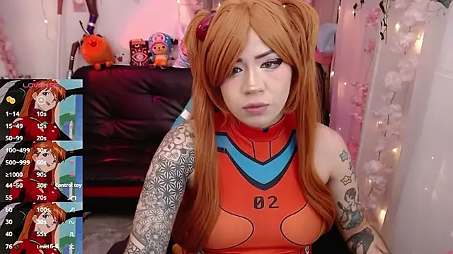 Snapshot of jadedelux_ chatting on 10/05/25, 08:07 jadedelux online show from 10/05/25, 08:07