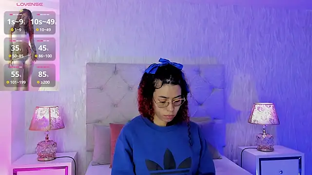 Pamelamiler   online show from 04/07/26, 11:54