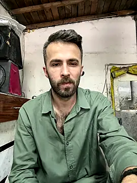 Snapshot of S-kt-et chatting on 10/31/25, 07:20 S-kt-et online show from 10/31/25, 07:20