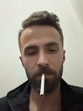 Snapshot of S-kt-et chatting on 10/31/25, 11:39 S-kt-et online show from 10/31/25, 11:39