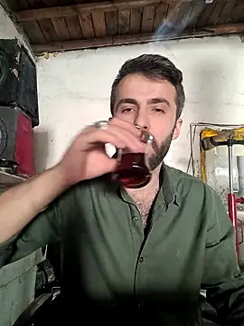 Snapshot of S-kt-et chatting on 11/28/25, 12:52 S-kt-et online show from 11/28/25, 12:52