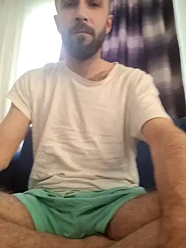 Snapshot of S-kt-et chatting on 12/16/25, 06:29 S-kt-et online show from 12/16/25, 06:29