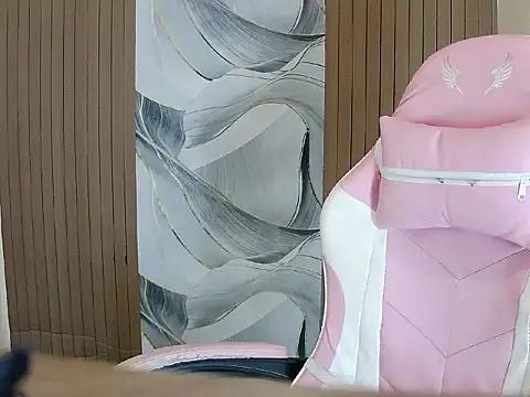 Snapshot of kagamie25 chatting on 07/25/26, 05:05 kagamie25 online show from 07/25/26, 05:05