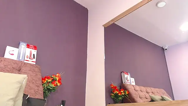 KateWelsin online show from 03/27/26, 05:12