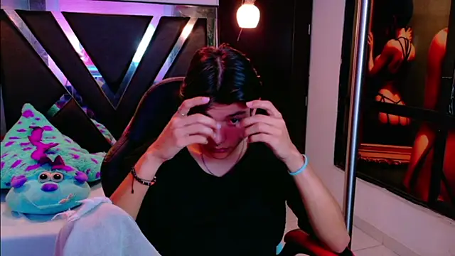 alandelrey57 online show from 02/12/26, 02:06