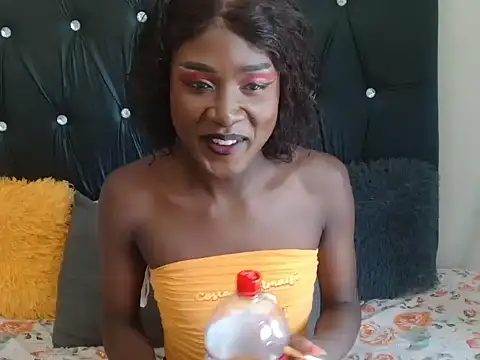 Snapshot of Lsnickykhanyile chatting on 11/01/25, 10:50 Lsnickykhanyile online show from 11/01/25, 10:50