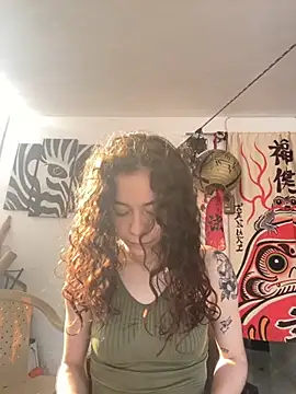 RavennMoonn online show from 10/28/25, 12:41