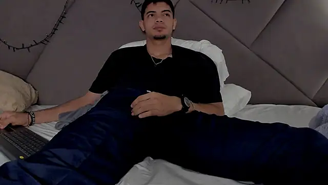 andrew colleman online show from 11/25/25, 07:41