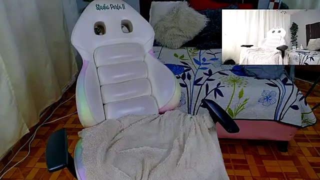 kataleya 29 online show from 11/30/25, 02:26