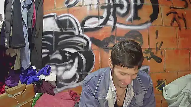 alexandercruz online show from 05/26/26, 01:45