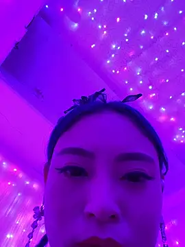 QiuNikki11286 online show from 11/25/25, 02:39