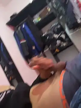 Barrx0018 online show from 12/19/25, 04:36