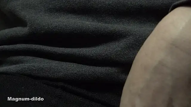 Snapshot of MD_Live chatting on 11/11/25, 09:37 MD Live online show from 11/11/25, 09:37