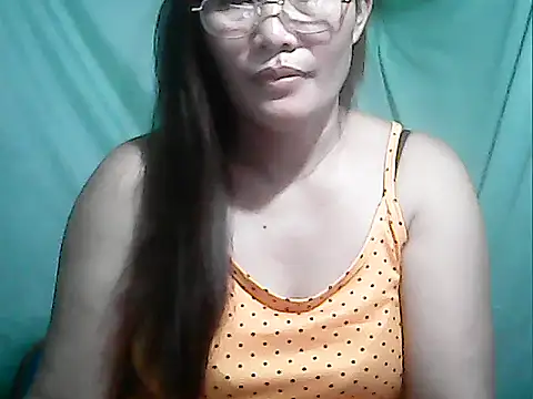 Snapshot of Juicy_69xx chatting on 09/24/25, 07:17 Juicy 69xx online show from 09/24/25, 07:17